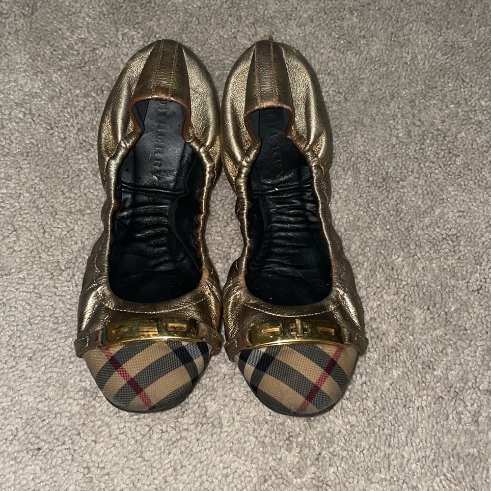 Burberry ballet flats